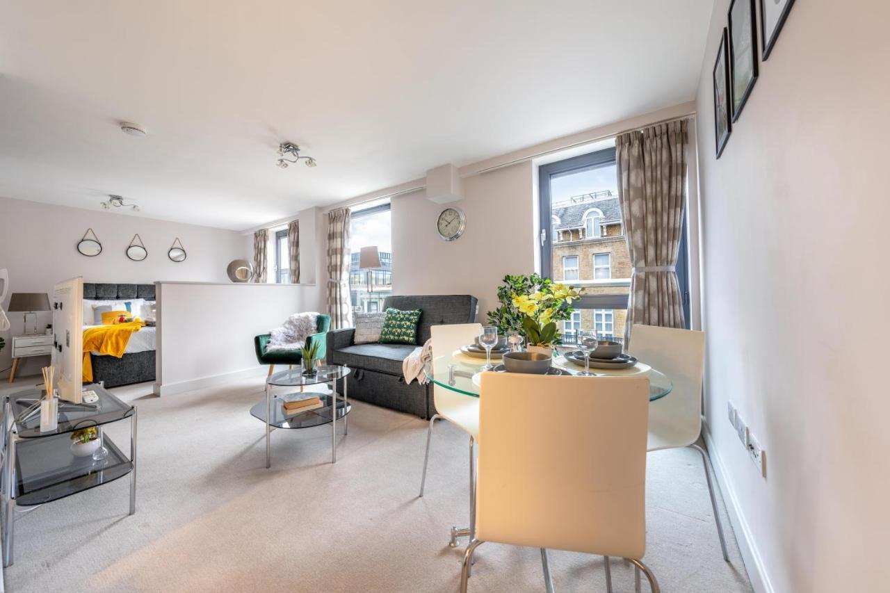 Windsor Luxury Studio Apartment エクステリア 写真
