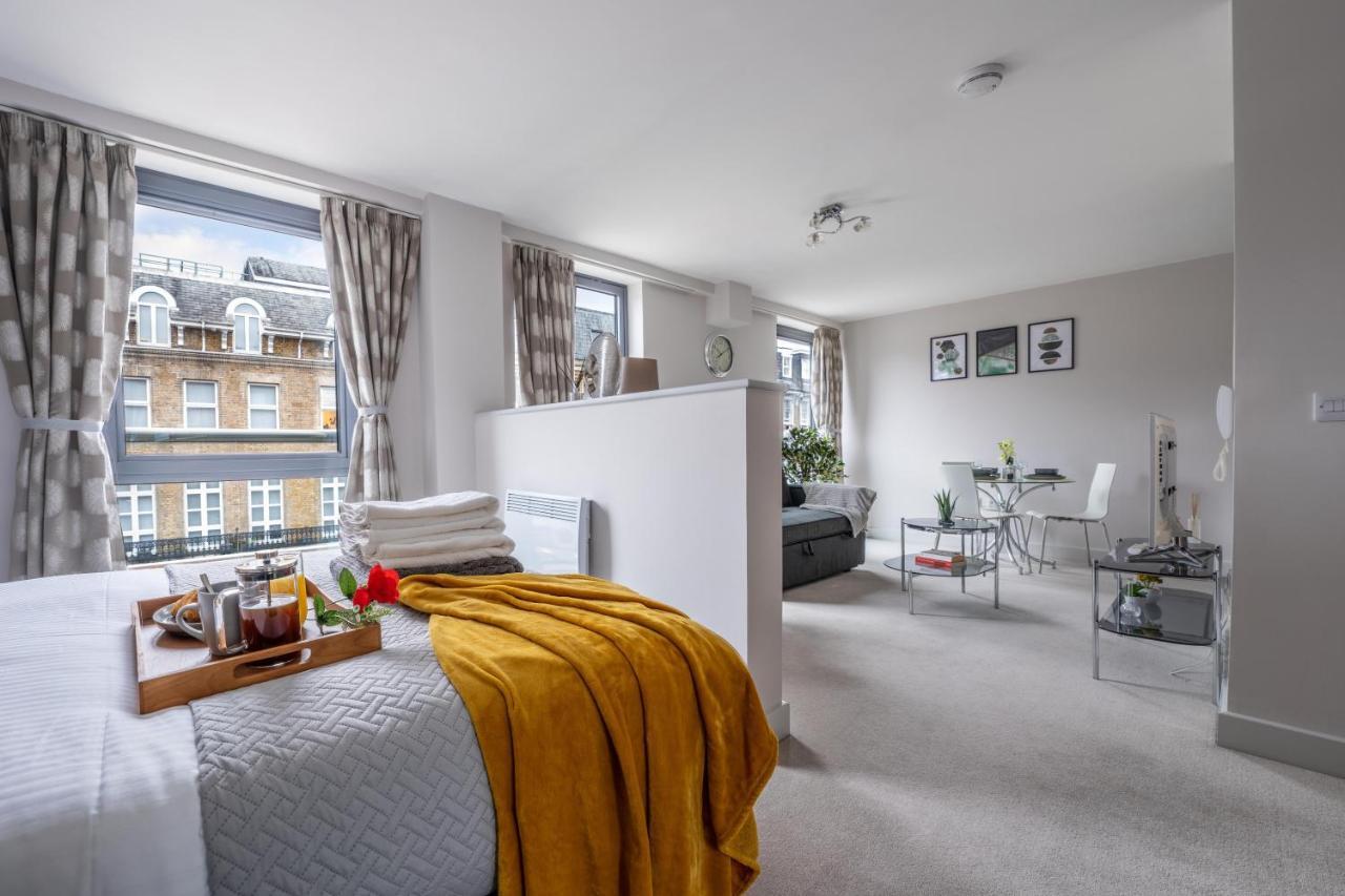 Windsor Luxury Studio Apartment エクステリア 写真